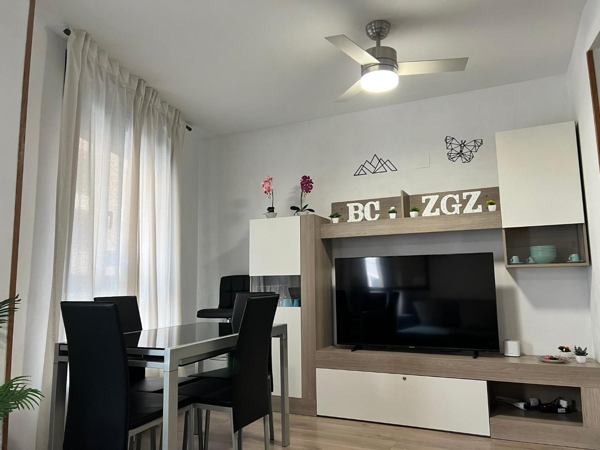 Apartament El Bc Zaragoza - Aljaferia Zewnętrze zdjęcie